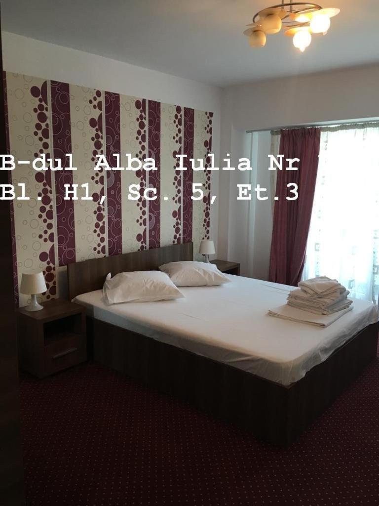 Alba Iulia Square - Apartments And Studios บูคาเรสต์ ห้อง รูปภาพ